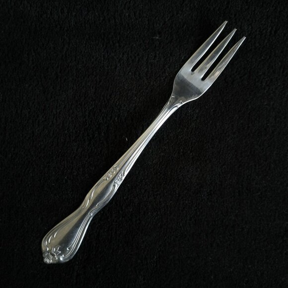 Set Of 9 International Silver Co Stainless Steel Cocktail Forks / Seafood Forks - Picture 3 of 6